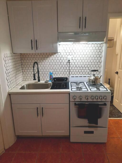 Pet Friendly Apartment Minutes From Nyc! West New York Extérieur photo